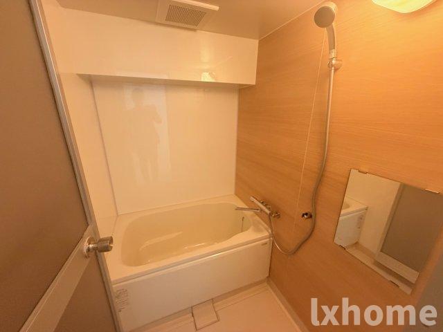 バス・シャワールーム　ゆったり過ごせるお風呂です