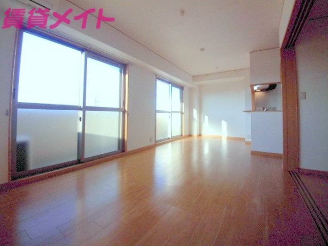 居室・リビング　別部屋同タイプの写真です。