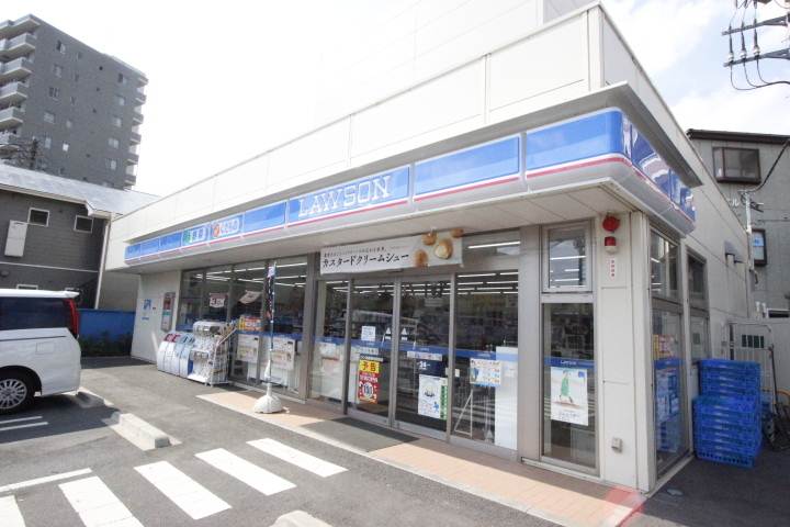 コンビニ　ローソン（コンビニ）まで1401m