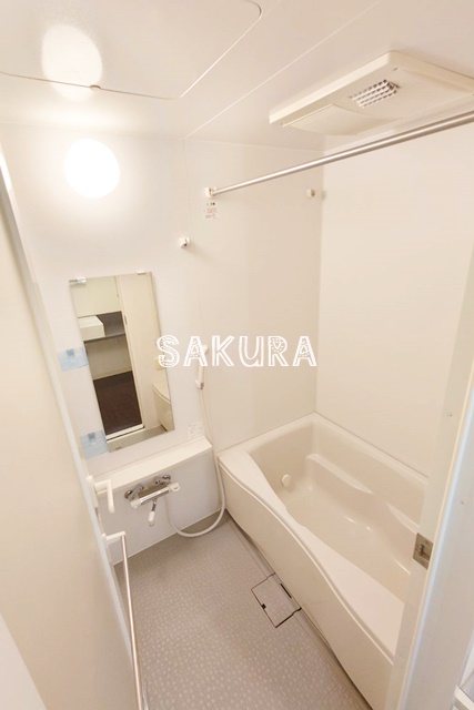 バス・シャワールーム　日々の疲れを癒すお風呂です♪