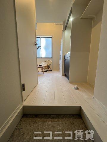 玄関　別号室イメージの為、現状を優先致します。