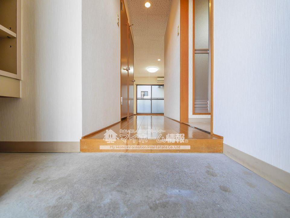 玄関　木のぬくもりがある玄関