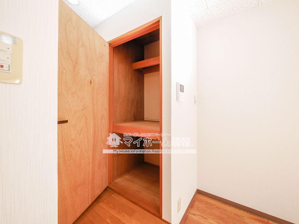 収納　布団も収納できるので片付けもラクラク