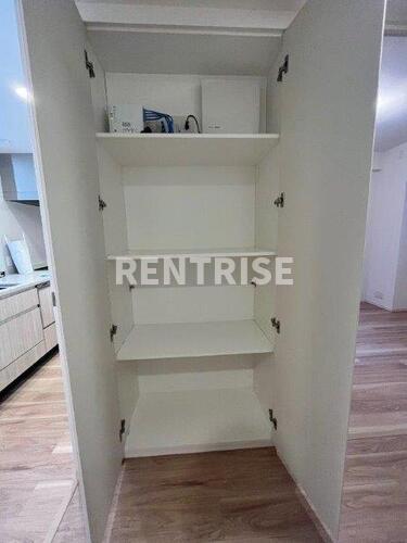 その他　その他：廊下収納     （2022年9月撮影）