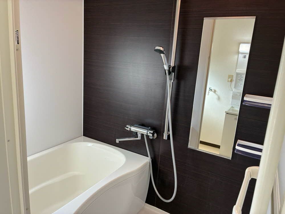 バス・シャワールーム　浴室です。