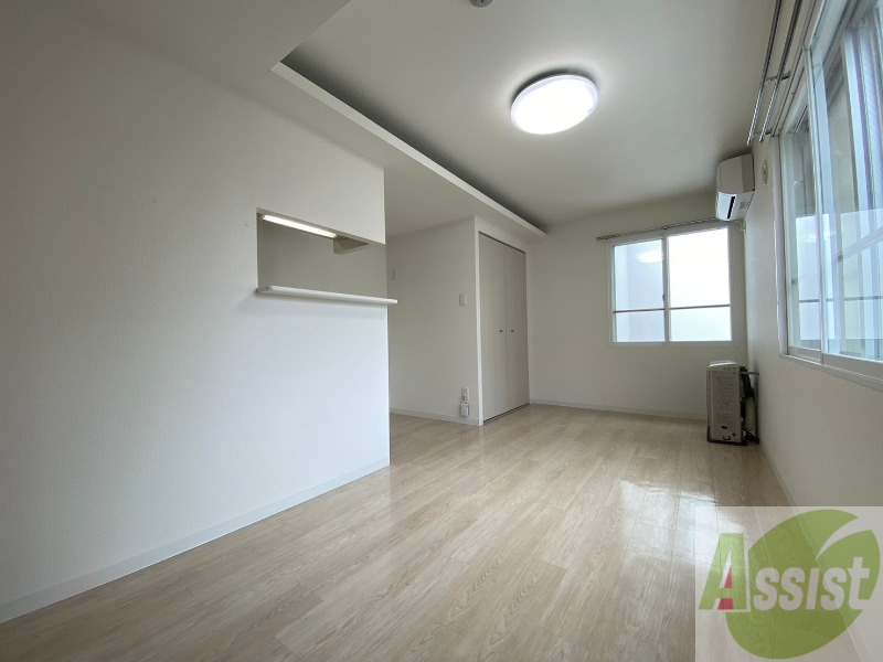 居室・リビング　広くてキレイなお部屋が広がっていて、充実した生活が送れそう。