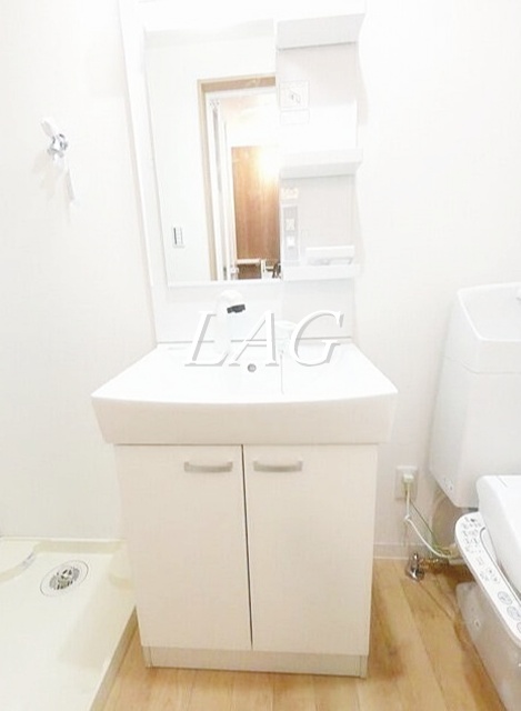 洗面設備　洗面台です。