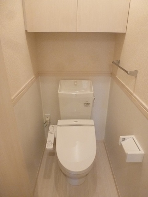 トイレ　ＷＣ（温水洗浄便座）