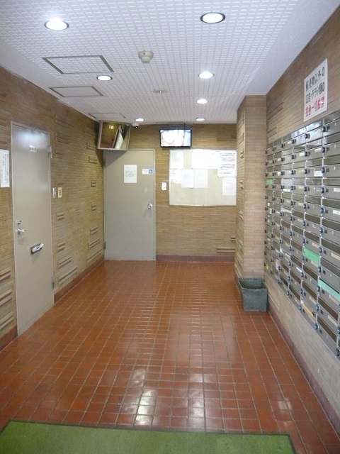 ロビー　管理人日勤です。（平日）