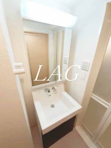 洗面設備　洗面台です。