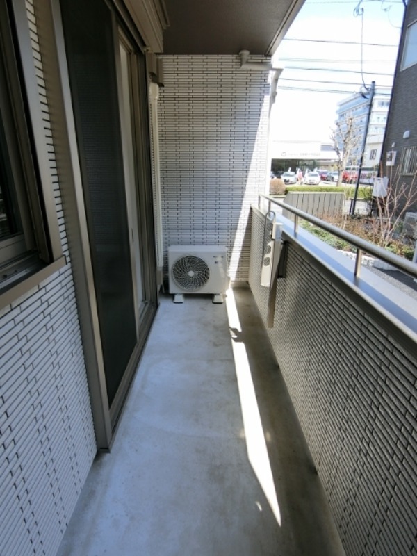 バルコニー　図面と現状に相違がある場合には現状を優先