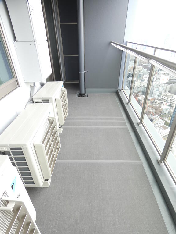 バルコニー　※別部屋の参考写真です。