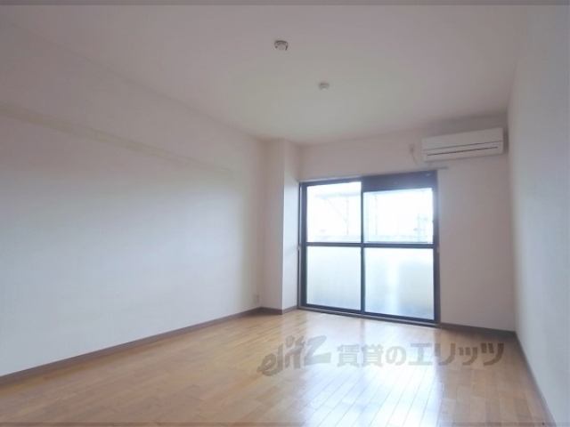 居室・リビング　居室