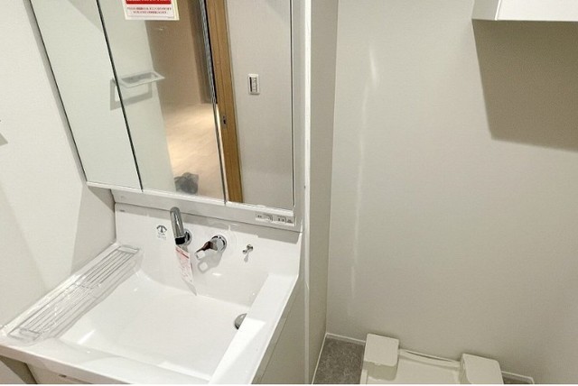 洗面設備　同タイプ