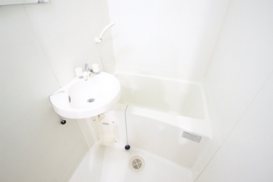 バス・シャワールーム　※別部屋参照※