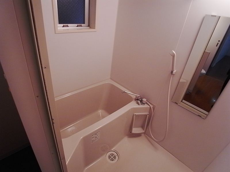 バス・シャワールーム　バスルーム