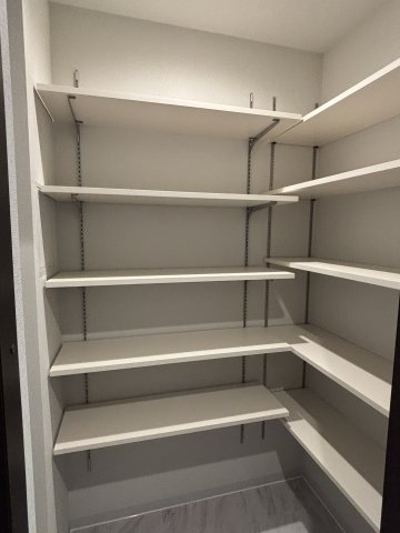 収納　302号室写真