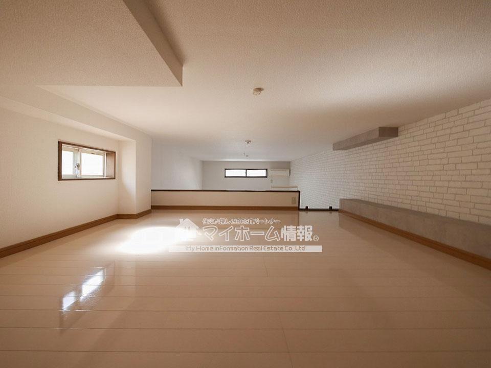 その他部屋・スペース　ロフト部分は使い方色々、自由な空間構成が可能です☆