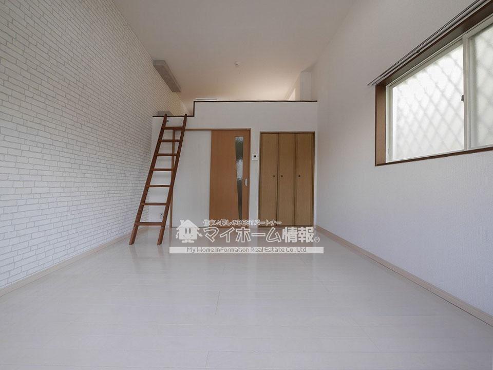 居室・リビング　開放感のある洋室は、なんと10.4帖！