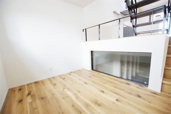 居室・リビング　リビング