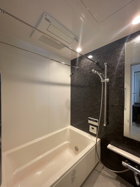 バス・シャワールーム　追焚機能　浴室換気乾燥機