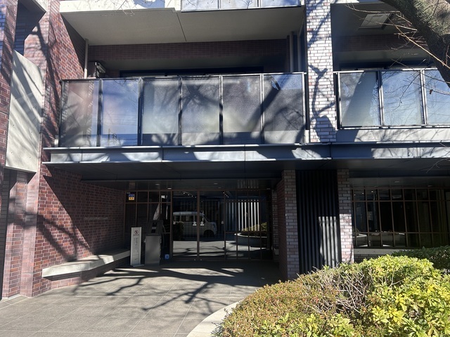 エントランス　エントランス