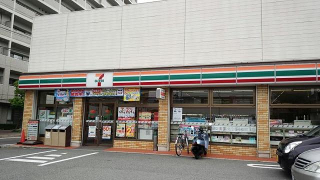 コンビニ　セブンイレブン西宮甲子園八番町店（コンビニ）まで663m