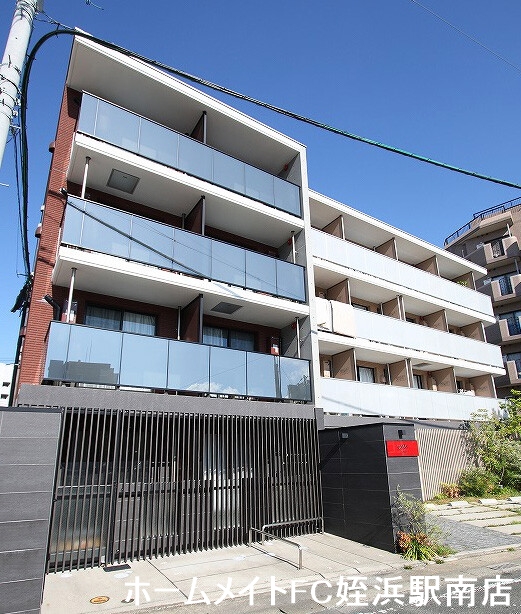 建物外観　★お洒落な築浅マンション！★