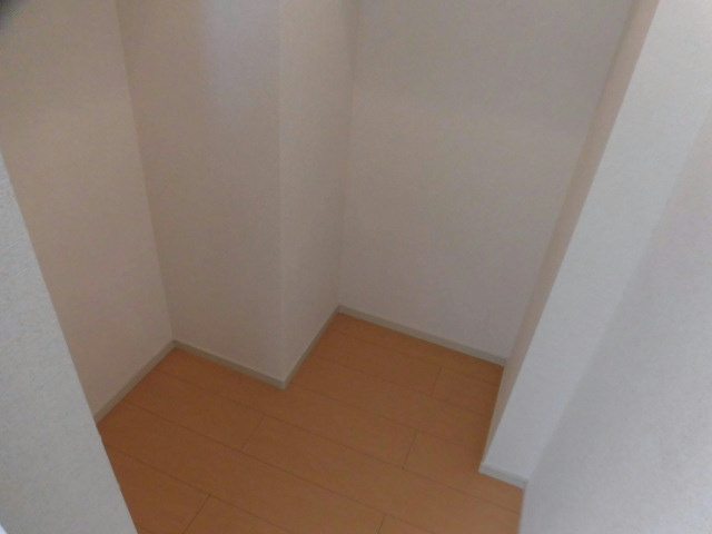 収納　同型タイプ（反転）