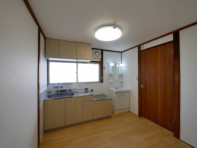 居室・リビング　使いやすい居間です