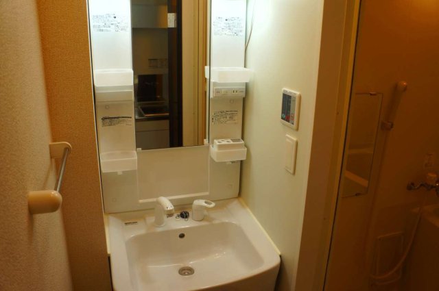 その他部屋・スペース　独立洗面台付き