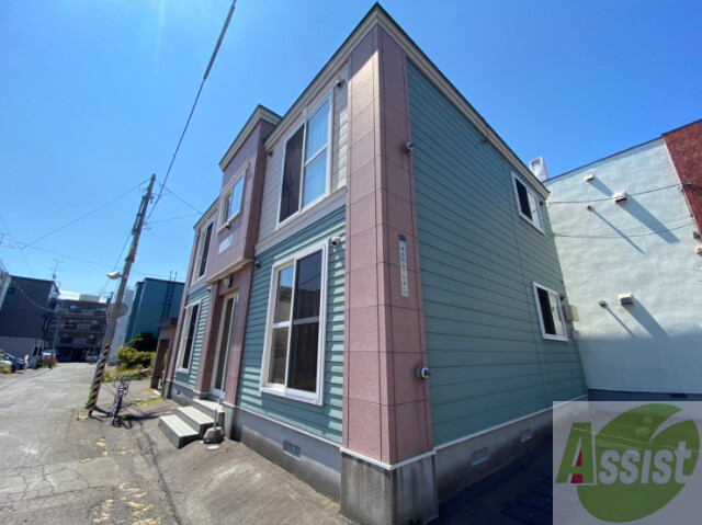 建物外観　札幌市北区麻生町「グローリー麻生」