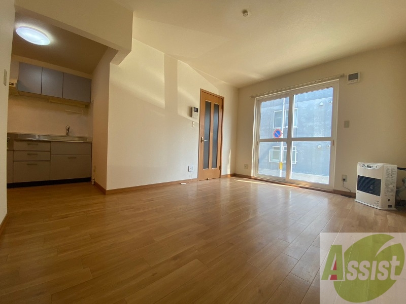 居室・リビング　広くてキレイなＬＤＫが広がっていて、充実した生活が送れそう。