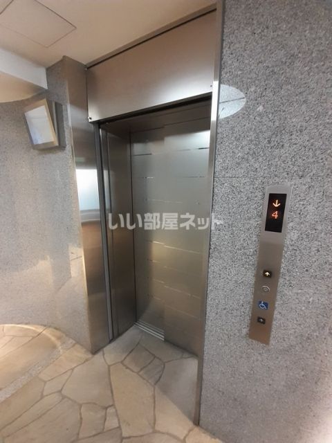 ロビー