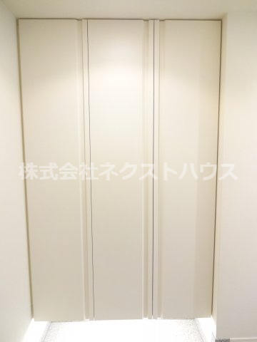 玄関　別部屋参考写真です