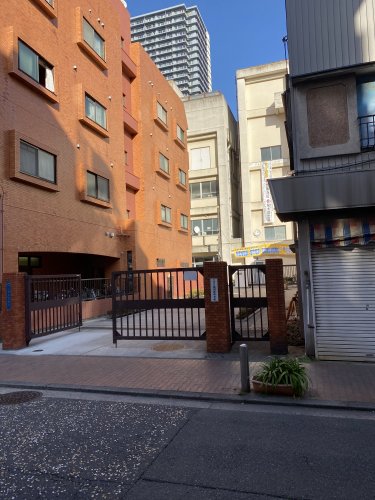 中学校　川崎市立南河原中学校（中学校）まで597m