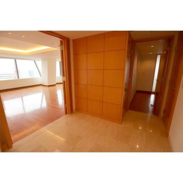 玄関　※写真は同タイプ住戸です。