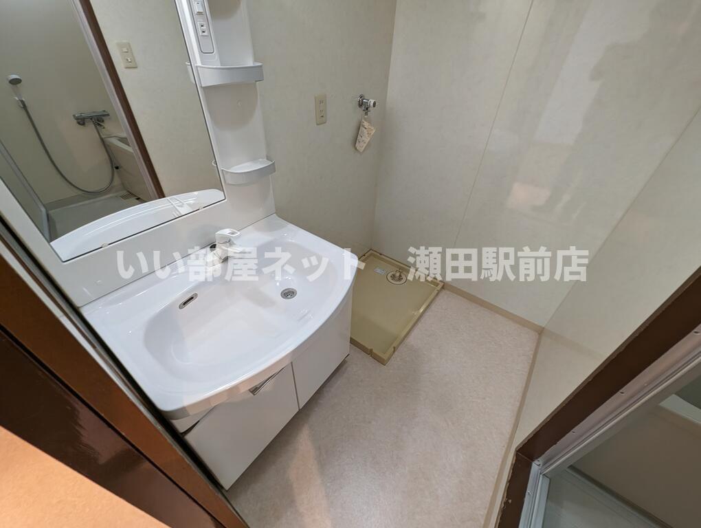 洗面設備　同仕様写真