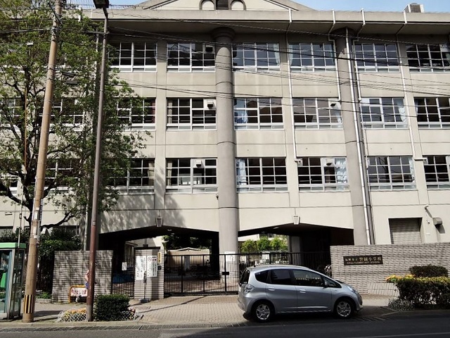 小学校　福岡市立警固小学校（小学校）まで490m