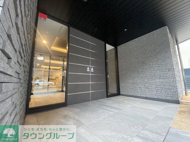 エントランス　エントランス