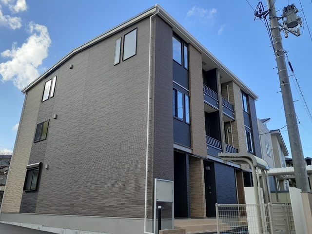 建物外観　落ち着いた雰囲気の外観です