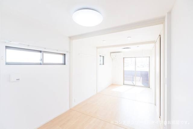 居室・リビング　同タイプ部屋