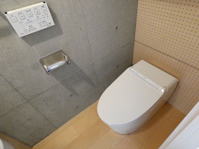 トイレ　トイレ