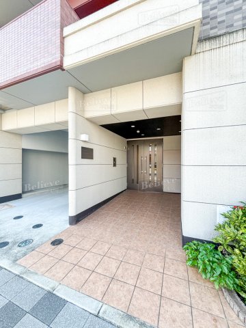 エントランス　清潔なエントランス♪