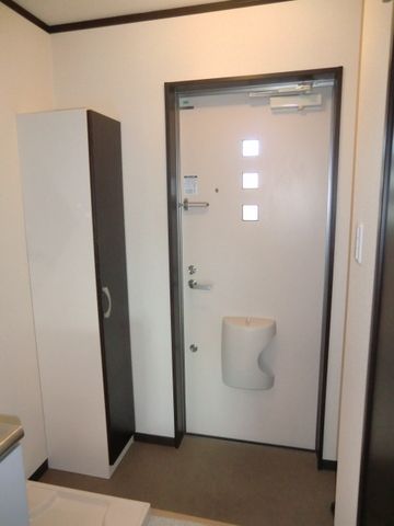 玄関　シューズボックス付の玄関です