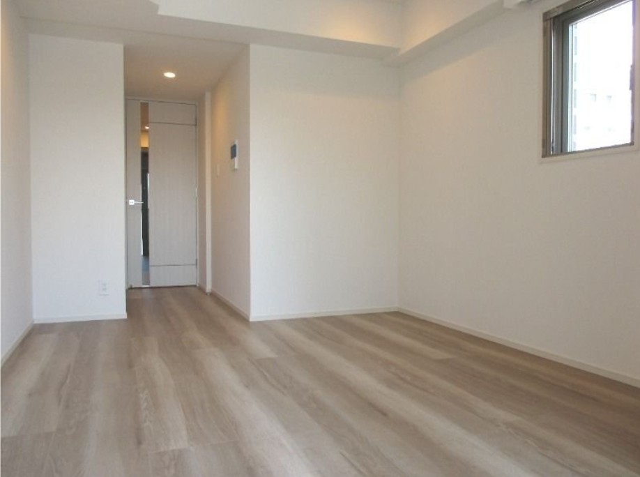 居室・リビング　※同建物内の別部屋参考写真です