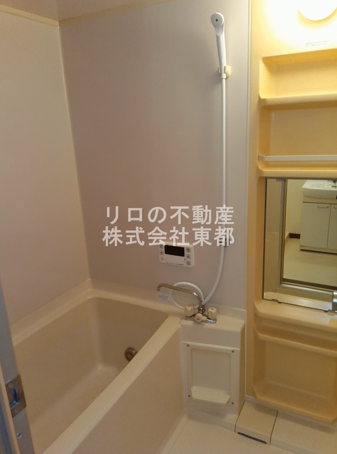 バス・シャワールーム　追焚機能付なので経済的です！