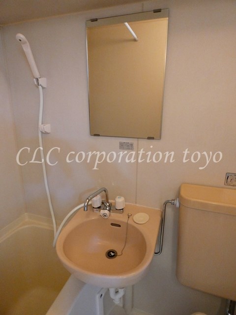 洗面設備　同仕様写真