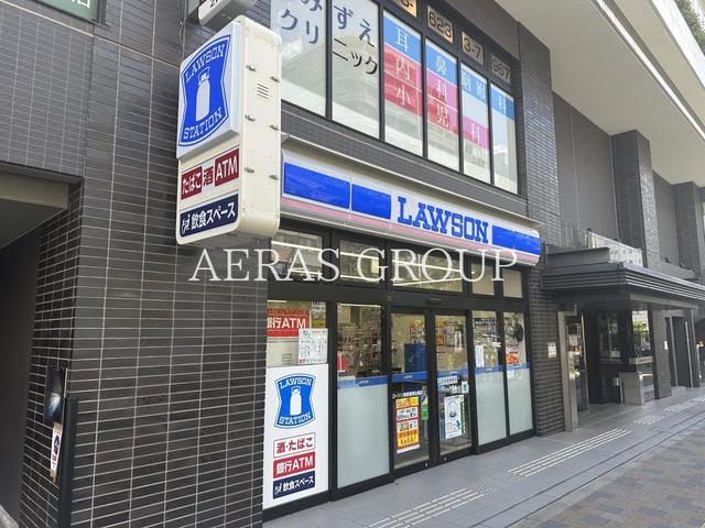 コンビニ　ローソン 東新宿明治通店（コンビニ）まで395m