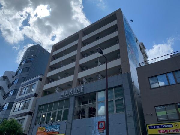 建物外観　ホームセンターが目の前